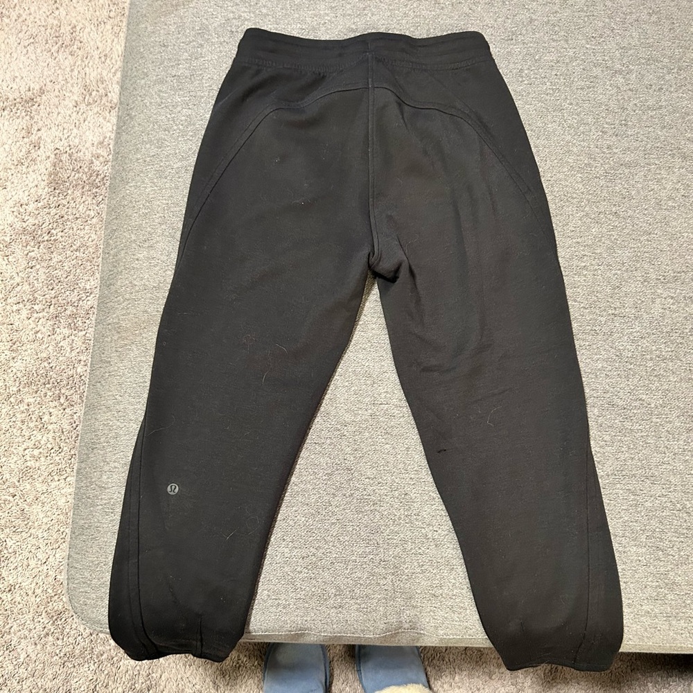 Size 4 Lululemon joggers